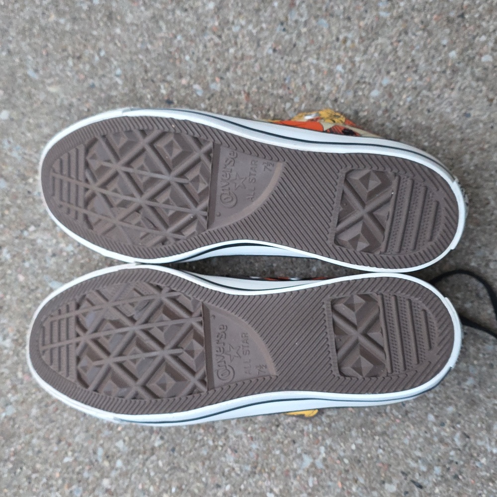 Converse Chuck Taylor All Star x Thundercats Cheetara Low Top Canvas Sneakers - Picture 10 of 11